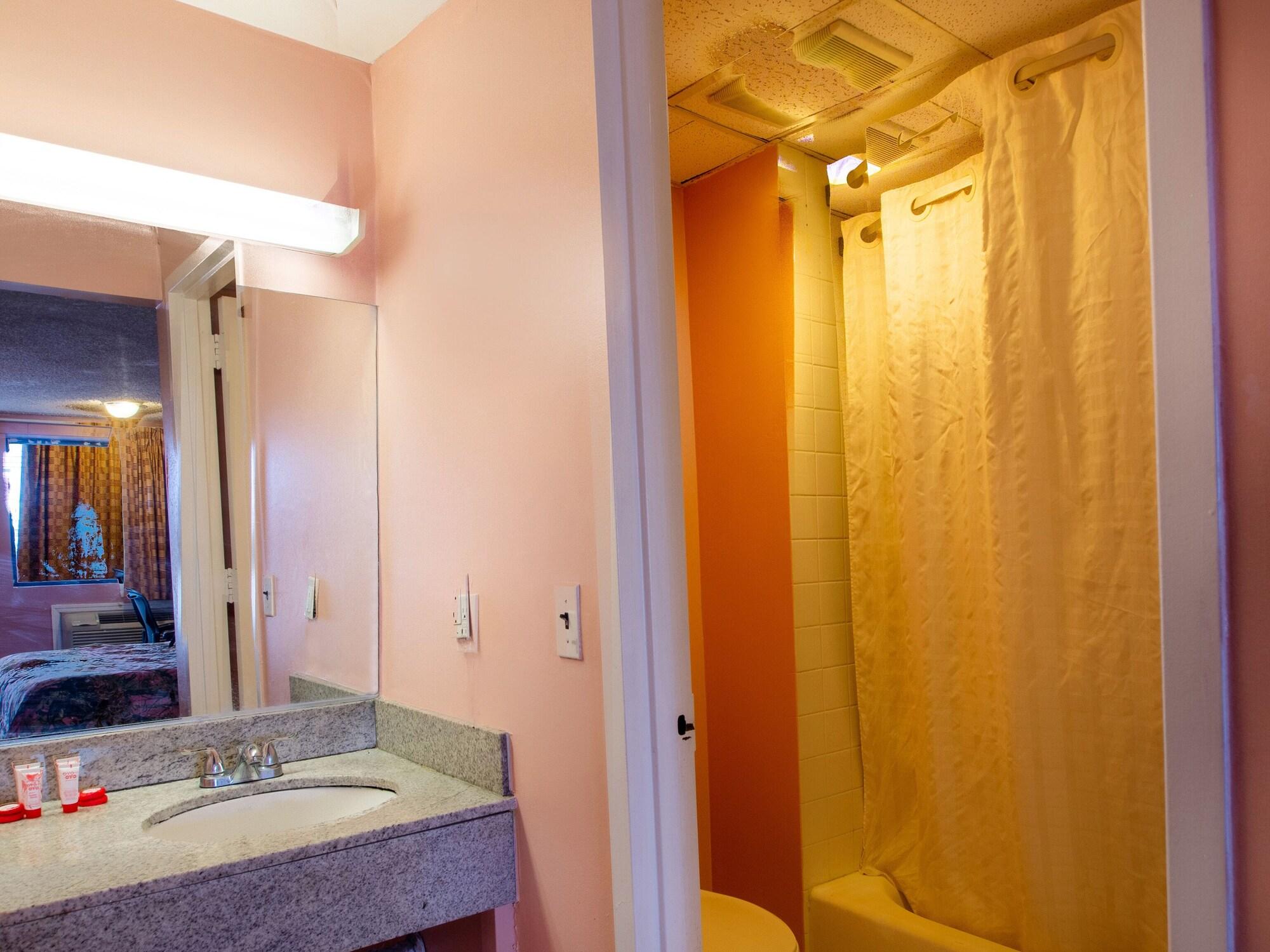 Oyo Hotel Edison Nj Route 1 Zewnętrze zdjęcie