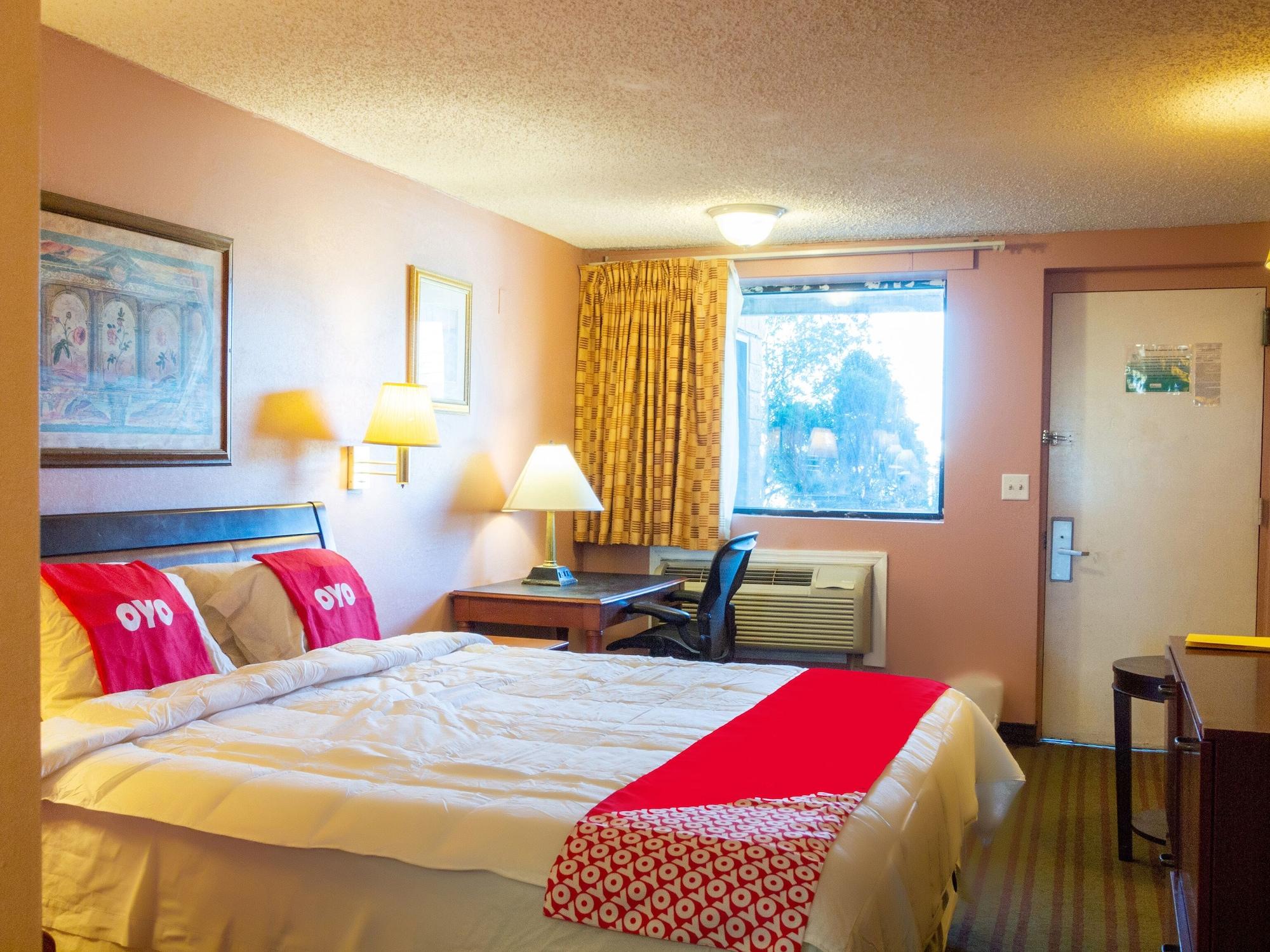 Oyo Hotel Edison Nj Route 1 Zewnętrze zdjęcie